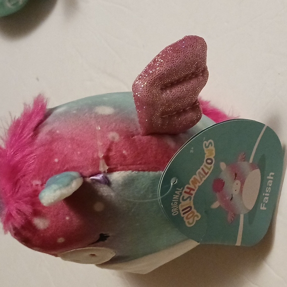 Original squishmallows Faisah the peagasus 6" - Picture 4 of 5